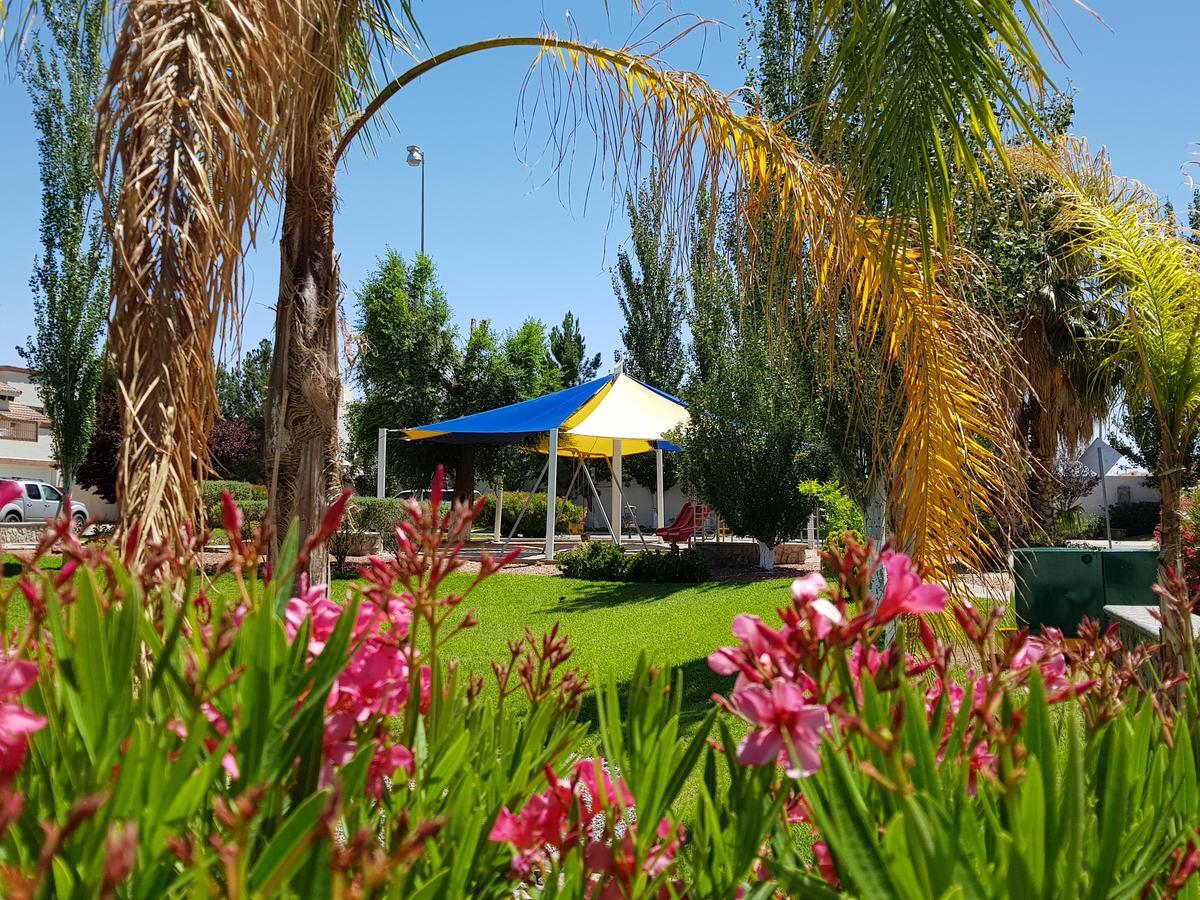 הוילה סיודאד חוארס Residencia A 100 Mts Del Consulado מראה חיצוני תמונה